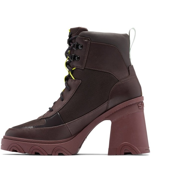 SOREL Brex Waterproof Booties Size 7.5 - worn once - Picture 3 of 6